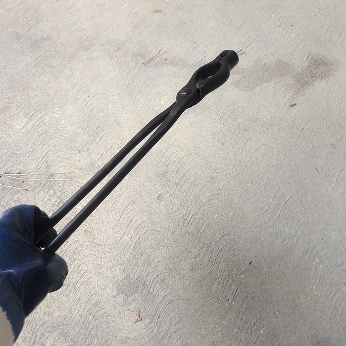 V-Bit Bolt Blacksmith Tongs N5