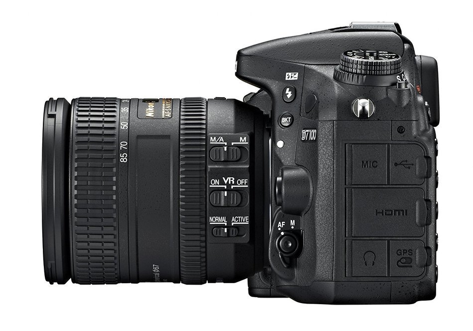 Nikon DSLR camera D7100 16-85VR Lens Kit AF-S DX NIKKOR 16-85mm f / 3.5-5.6G ED VR comes D7100LK16-85 [International... N3