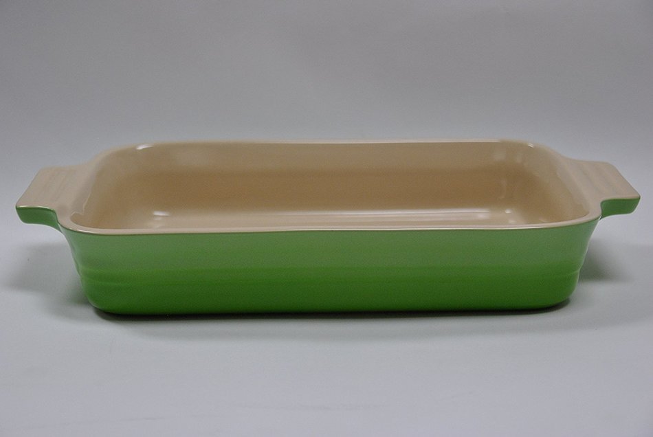 Le Creuset Rectangular Baker, 10.5", Fruit Green N2