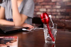 Morpilot Portable USB Mini Magic Wand Stick Ultrasonic Aromatherapy Diffuser Purifier Humidifier with Water Cup... N16