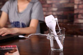 Morpilot Portable USB Mini Magic Wand Stick Ultrasonic Aromatherapy Diffuser Purifier Humidifier with Water Cup... N19