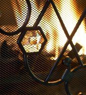 Plow &amp; Hearth Bellehaven Steel Fireplace Screen with Door, 38''W x 31''H, Black N2