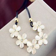 Womens Crystal Flower Choker Chunky Statement Bib Necklace Charm Chain Pendant