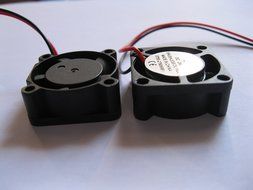 50 pcs Brushless DC Cooling 5 Blade Fan 2510S 24V 0.1-0.2A Black 2 wires Skywalking N3