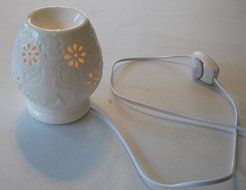 Aromatherapy Lamp White Ceramic Electric Oil Burner with Dimmer Control and Butterfly Image N6