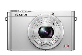 FUJIFILM premium compact digital camera XQ1 silver F FX-XQ1S