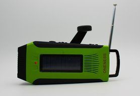 ONENESS Emergency Survival Solar Hand Crank Multi- Purpose Digital Radio AM/FM/ NOAA + Flashlight+Cellphone Charger... N4