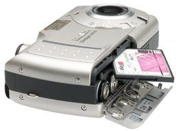 Minolta Dimage 2300 2.3MP Digital Camera Kit N2