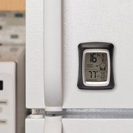 AcuRite 00325 Home Comfort Monitor, Black N5