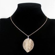 Womens Lucky Leaf Pendant Necklace Gold Long Sweater Chain Lady Jewelry Gift N4