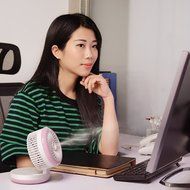 Humidification + mobile power = fan,USB small portable office student hostel,spray silent N4