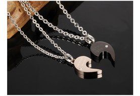 K&amp;Q(TM) 2 PCS Love Rhinestone puzzle titanium steel pendant lovers pendant necklace a pair of heart couple fine... N5