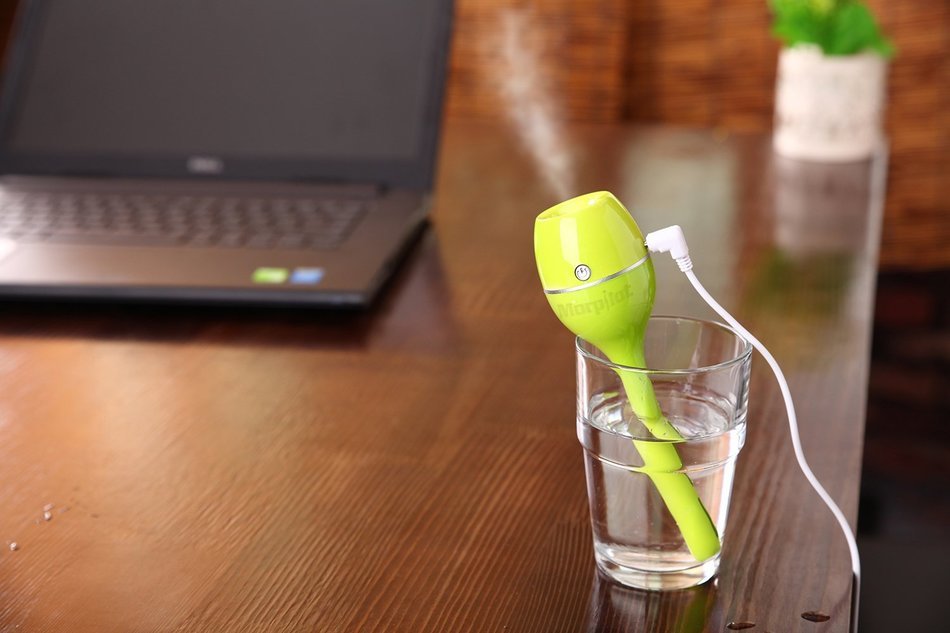 Morpilot Portable USB Mini Magic Wand Stick Ultrasonic Aromatherapy Diffuser Purifier Humidifier with Water Cup... N13