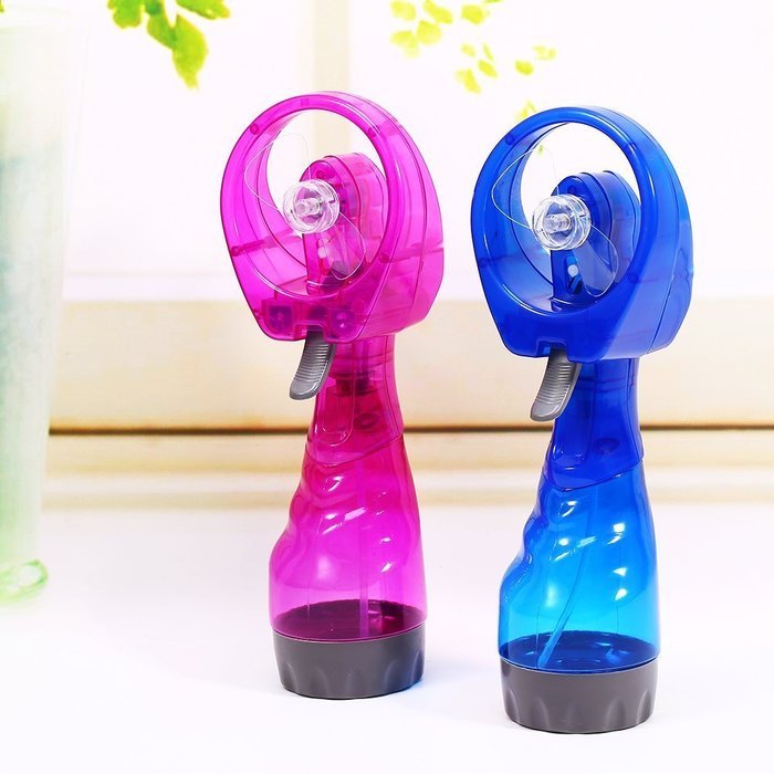 Yosoo Portable Fashion Mini Water Spray Cooling Misting Fan for Sport Beach Camp Travel(Color Sent at Random) N3
