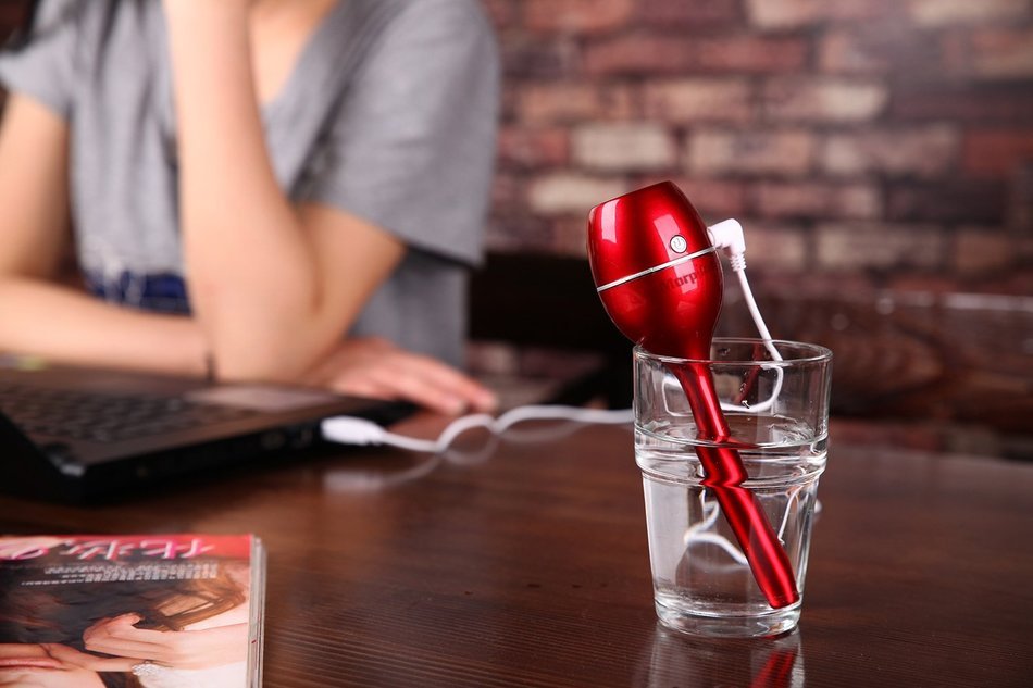 Morpilot Portable USB Mini Magic Wand Stick Ultrasonic Aromatherapy Diffuser Purifier Humidifier with Water Cup... N16