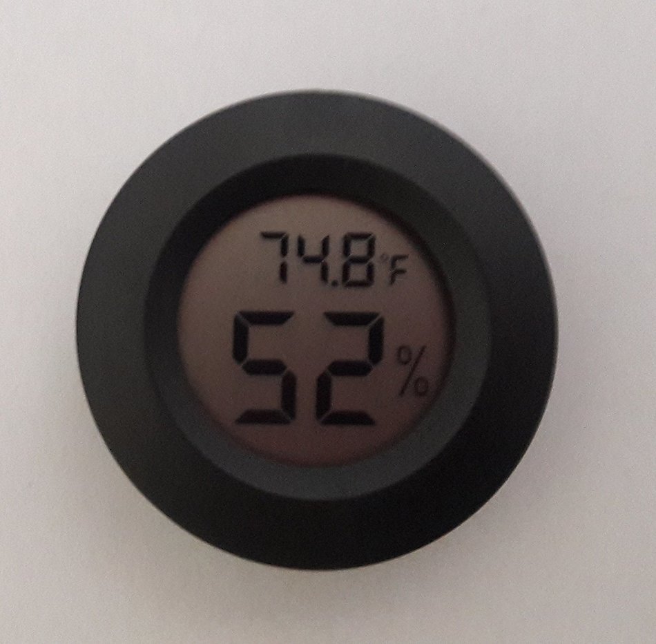 Mypharmjar Digital Hygrometer, Single Lithium Cell US units for temperature