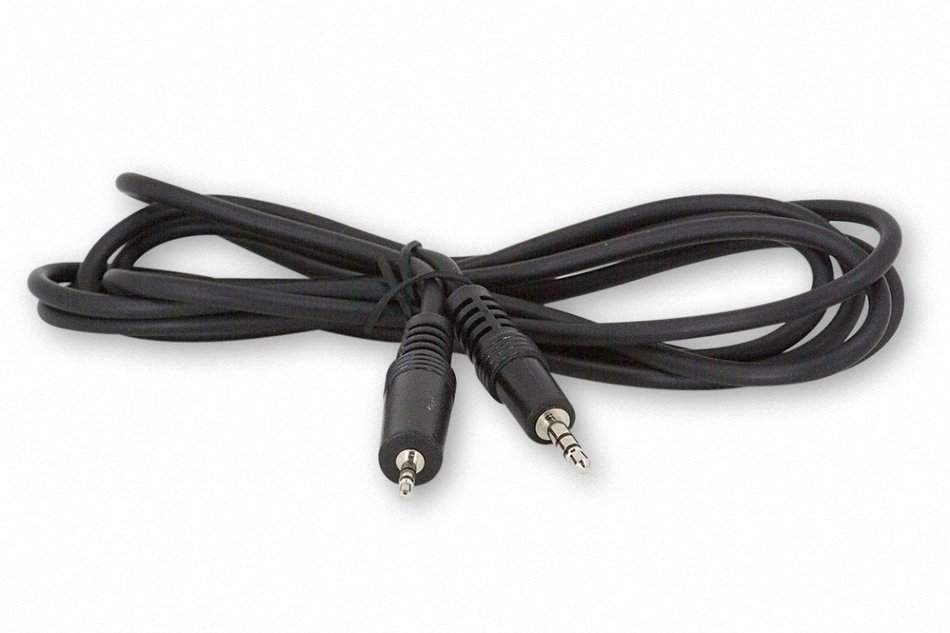 Your Cable Store 1 Ft 3.5mm Male To 2.5mm Male Stereo IR Remote / Camera Cable