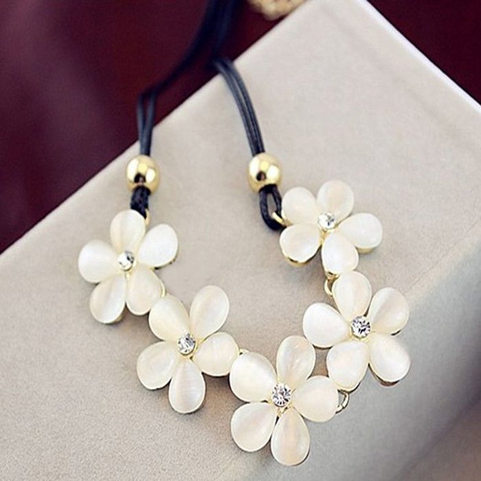 Womens Crystal Flower Choker Chunky Statement Bib Necklace Charm Chain Pendant