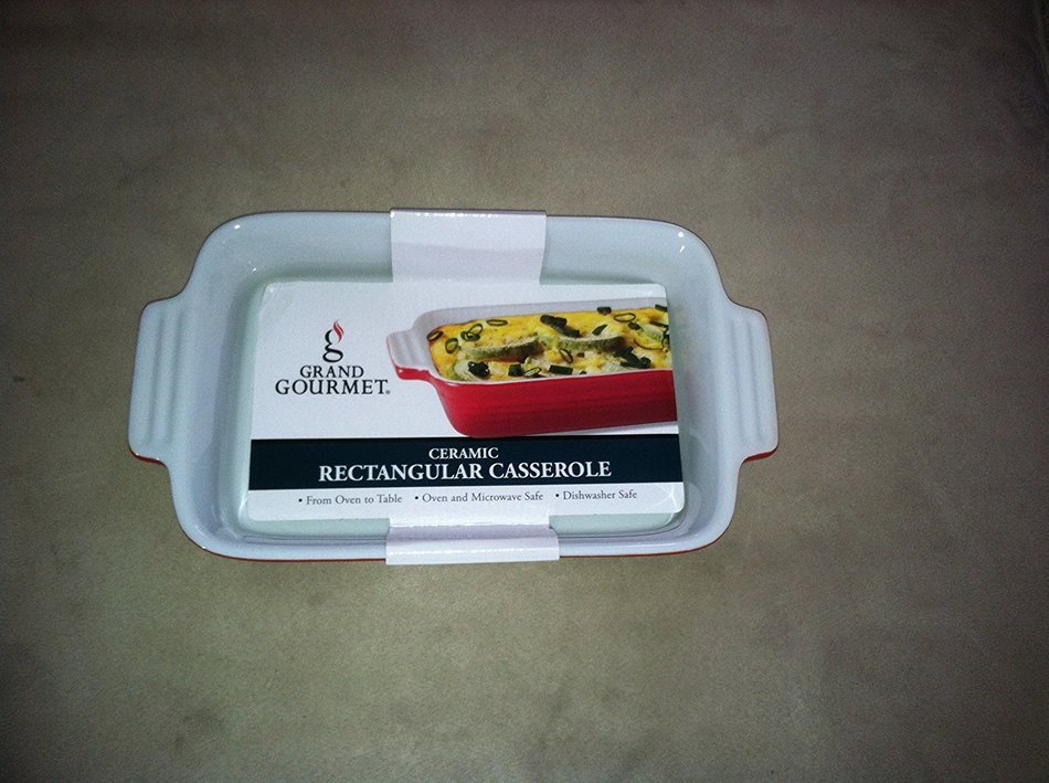 Grand Gourmet Ceramic Rectangular Casserole Red & White 10.5 Inch N3