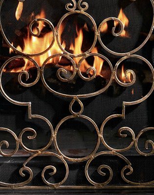 French Quarter Ornate Iron Scroll Fireplace Screen N4