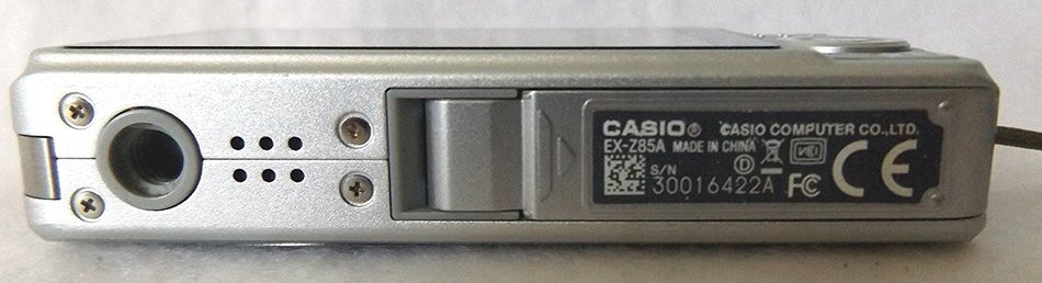 Casio EXILIM ZOOM EX-Z85 9.1 MP Digital Camera N2