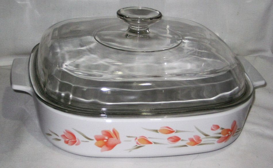 Corning Peach Floral 2.5 Quart Casserole Baking Dish w/ Clear Glass Lid N2