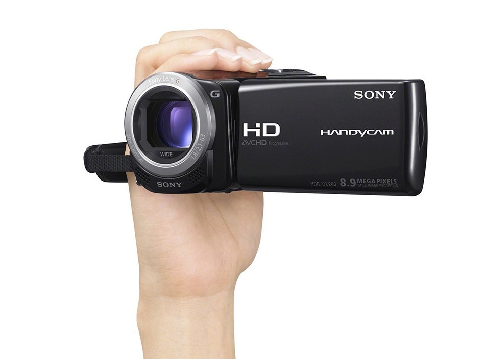 Sony HDR-CX260V High Definition Handycam 8.9 MP Camcorder with 30x Optical Zoom and 16 GB Embedded Memory (Black... N5