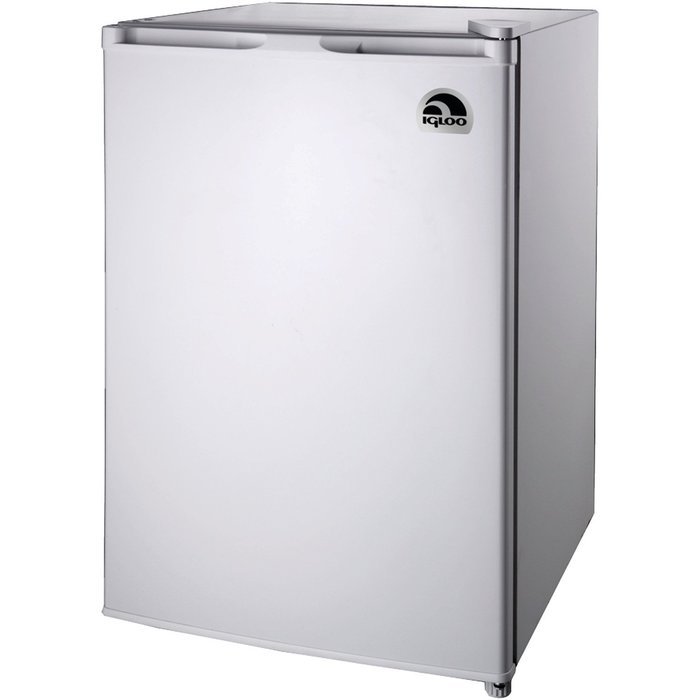 Igloo FR464I-D-BLACK 4.5 Cubic-ft Refrigerator (Black)