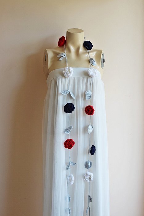 Rose Scarf-Rose Crochet Scarf-Navy White Red Roses With Grey Leaves-Lariat Necklace - Christmas Gift For Her Girlfriend... N5