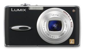 Panasonic DMC-FX01S 6MP Compact Digital Camera with 3.6x Optical Image Stabilized Zoom (Silver)