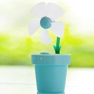LIWUYOU Summer FlowerPot Plant Style USB Quiet Mini Small Fan Creative Air Humidifier Fans for Office Home Color...