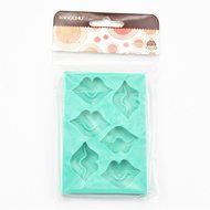 TANGCHU Lip Shape Soft Silicone Cake Mold 4.72*3.15*0.59inch Green N2