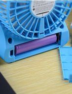 LBLI The new portable three mini USB charging 18650 lithium battery fan , blue JIAJU-YONGPING #0636 N4