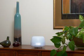 Heka Living Essential Oil Diffuser Humidifier - LED Clock With Adjustable Light - Ultrasonic Aromatherapy Humidifier... N7