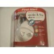 First Alert 120-Volt AC Hard-Wired Smoke Alarm with Battery Backup Item#171423 Model# SA9120BPCN-6 UPC#029054001672...