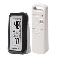 AcuRite 02049 Digital Thermometer with Indoor/Outdoor Temperature N4