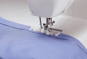 SINGER Factory Serviced 5400 Fashion Mate 60-Stitch Electronic Sewing Machine with 4 Buttonhole Styles and Variable... N2