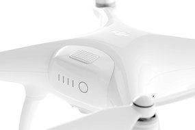 DJI Phantom 4 Quadcopter Drone with 4K Video EVERYTHING YOU NEED KIT + SanDisk 32GB Micro SDXC Card + Universal... N20