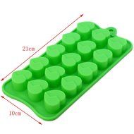 DUFUSTORE Chocolate Cake Candy Baking Silicone Bakeware Mould Love heart Pattern Random Color N4