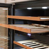 Dacor RNF241WCR 24" Built-in Wine Cooler