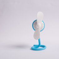 MasterPal Telego Fan (Blue): (Summer Promotion!!!) A 5" Water Resistant Portable Rechargeable Small Battery Operated... N11