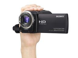 Sony HDRPJ580V High Definition Handycam 20.4 MP Camcorder with 12x Optical Zoom, 32 GB Embedded Memory and Built-in... N5