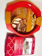 Silicone Cake Pan Crofton Red with Red Kitchen Dish Fast Drying Mat Bundle N2