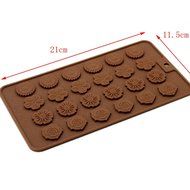 DUFUSTORE Chocolate Cake Candy Baking Silicone Bakeware Mould Flower Pattern Random Color N6