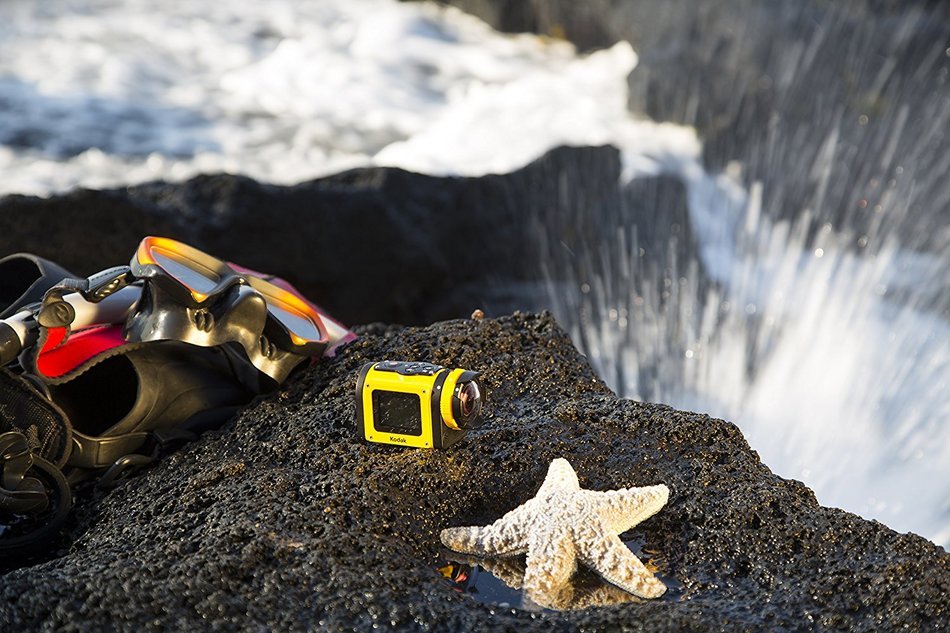 Kodak PIXPRO SP1 Action Cam with Aqua Sport Pack 14 MP Waterproof, Full HD 1080p Video, Digital Camera and 1.5... N2
