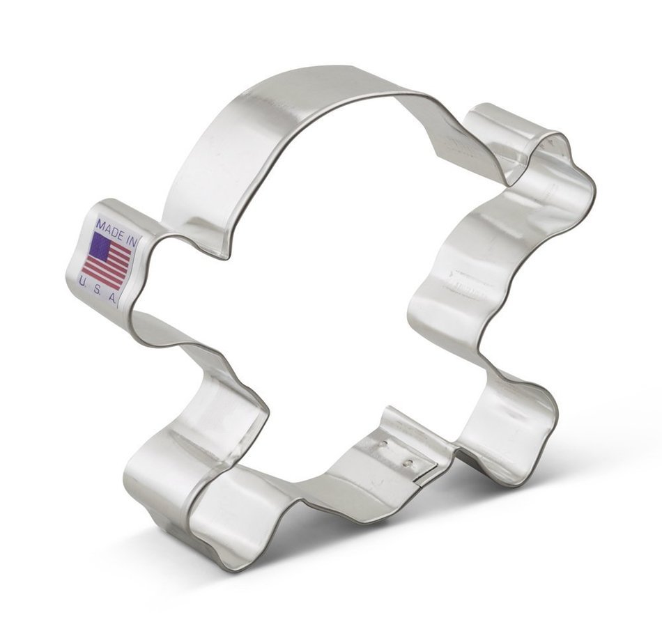Ann Clark Skull & Crossbones Cookie Cutter - 4.5 Inches - Tin Plated Steel