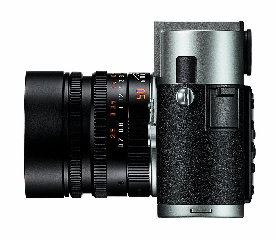 Leica M9 18MP Digital Range Finder Camera (Steel Gray, Body Only) N2