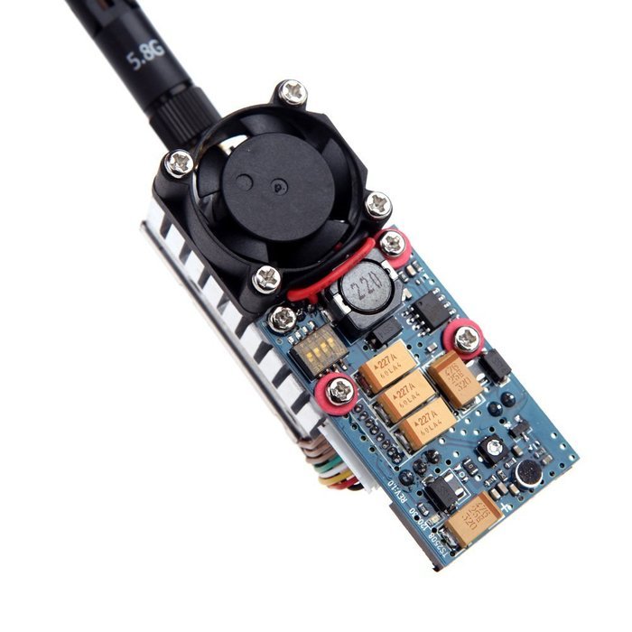 T-Trees FPV Wireless Transmitter TS582000 5.8G 2000MW 8CH Video AV Audio Sender