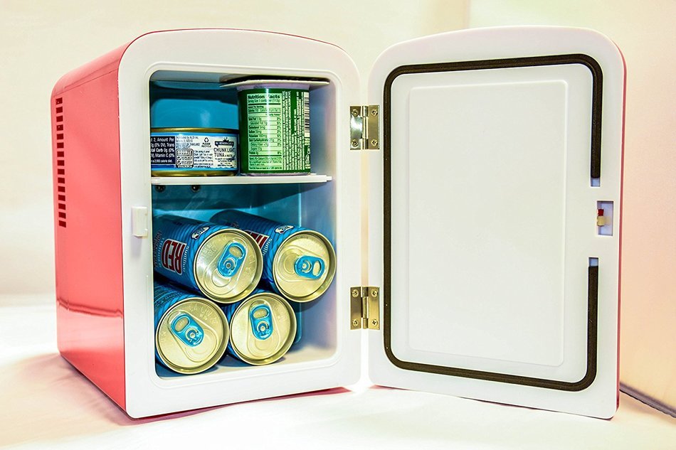 Uber Appliance UB-CH1 Uber Chill 6 can retro personal mini fridge for bedroom, office or dorm (Gun Metal (silver)) N3