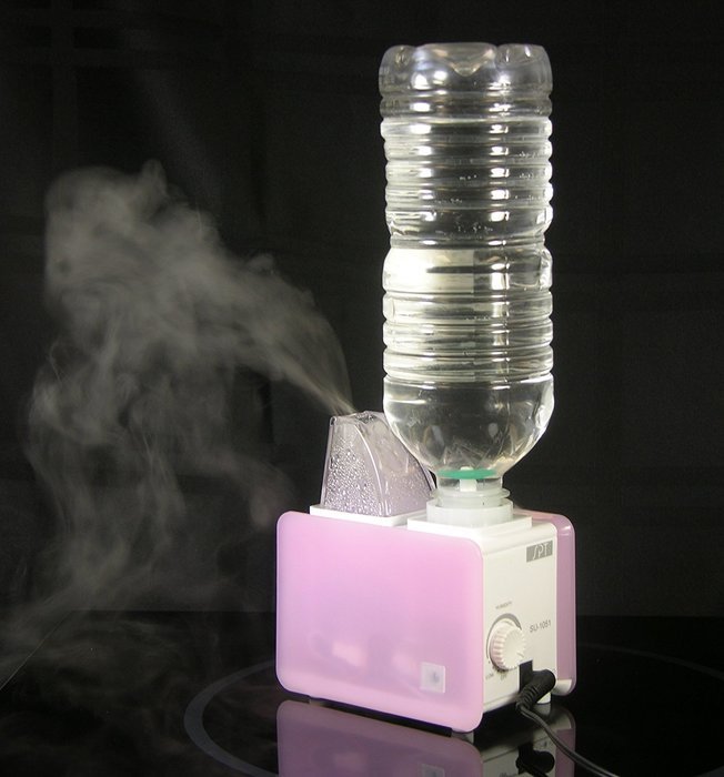 Sunpentown SU-1051W Travel-Size Personal Humidifier, White N8